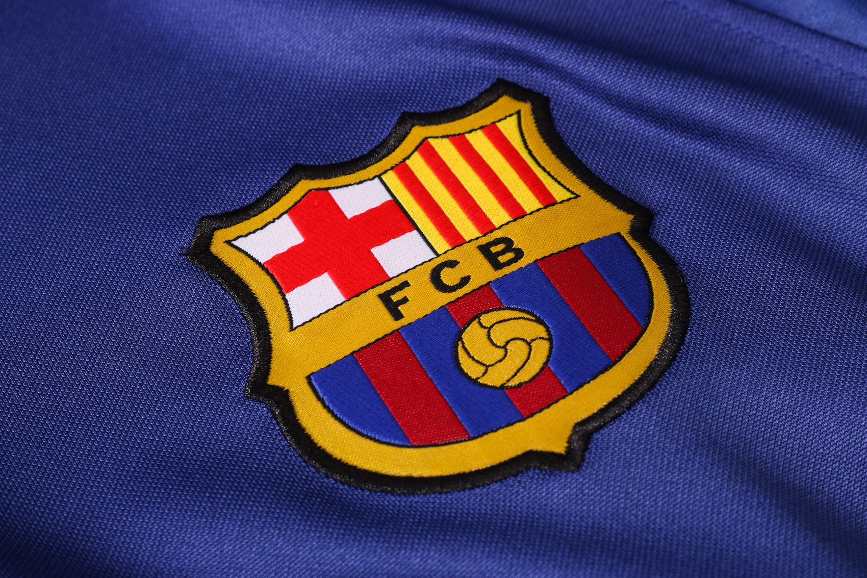 Barcelona Quarter Zip Tracksuit - Stepiconic